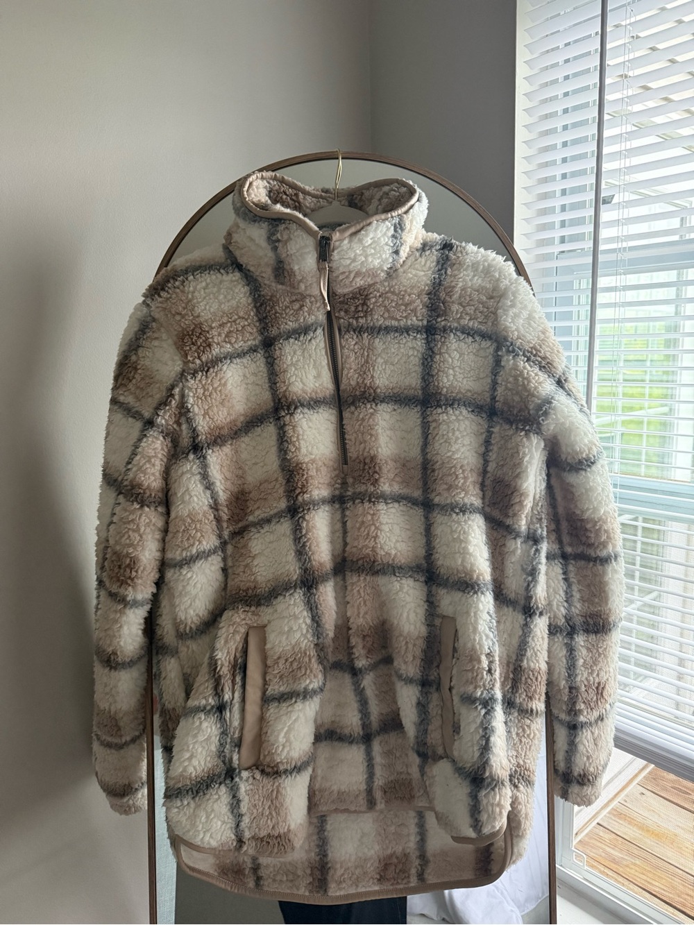 Abercrombie & Fitch Plaid Sherpa Jacket